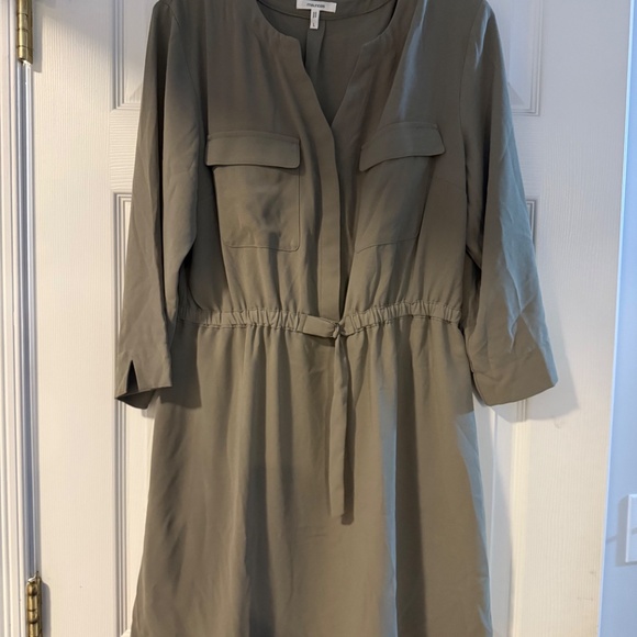 Olive green dress - Picture 2 of 4